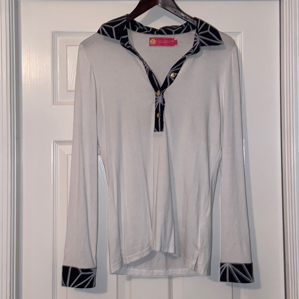 Macbeth Collection white long sleeve shirt with black patterned collar